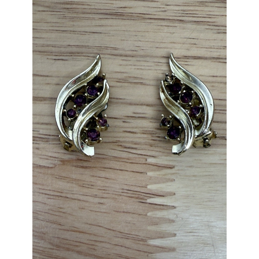 Vintage Lisner Earrings Rhinestone‎ Signed Clip Ons Gold Tone